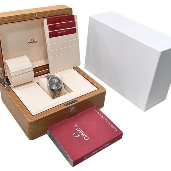 Omega Seamaster Steel Brown Dial 38mm Automatic Mens Watch 220.10.38.20.09.001 - Picture 9 of 9